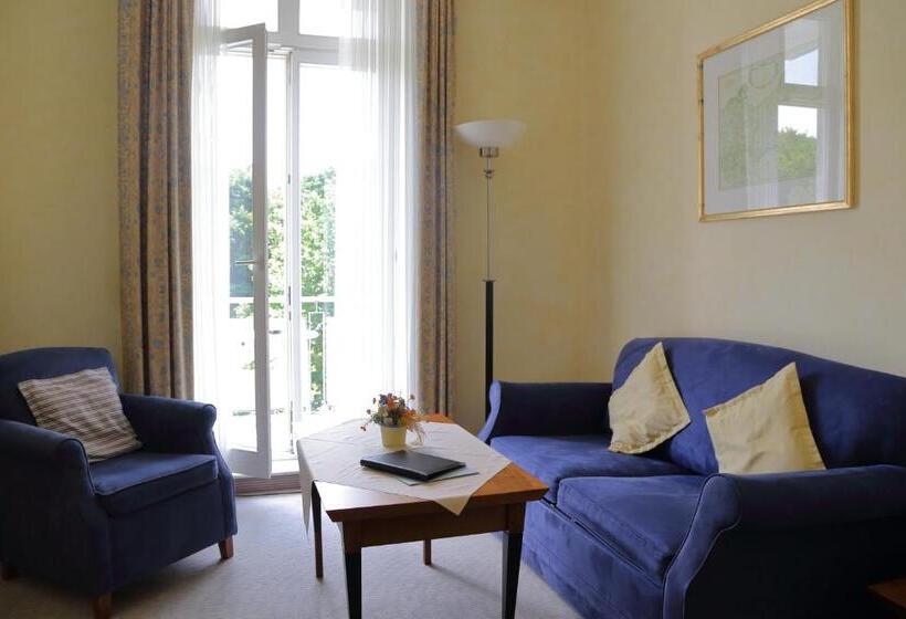 Апартаменты 1 Спальня с Балконом, Aparthotel Seeschlösschen