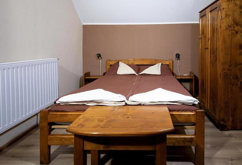 آپارتمان 2 خوابه, Pallos Apartments