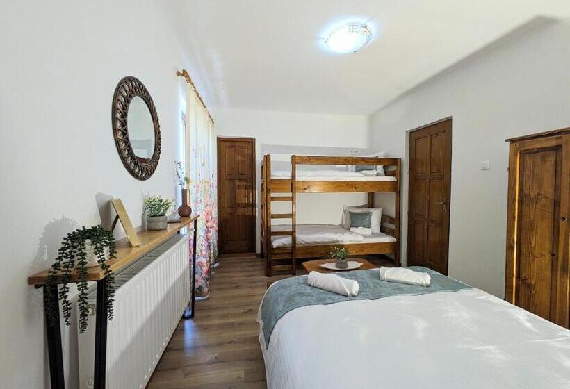 آپارتمان 2 خوابه, Pallos Apartments