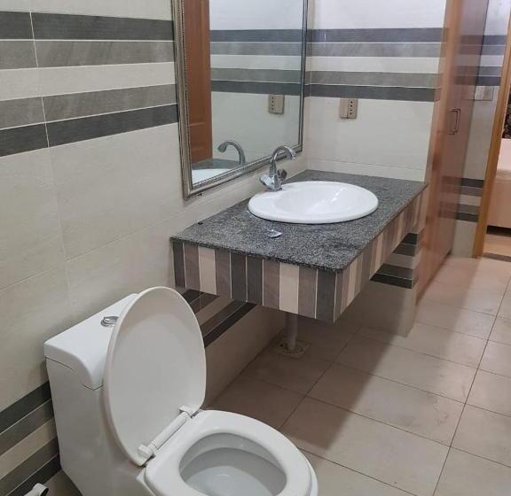 اتاق لوکس, Executive One