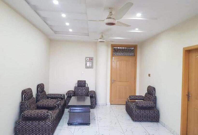 سوییت خانوادگی, Executive One