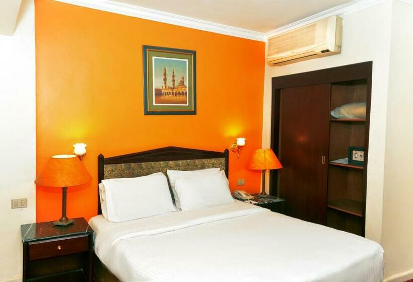 اتاق استاندارد یک نفره, Gawharet Alahram Bed Room