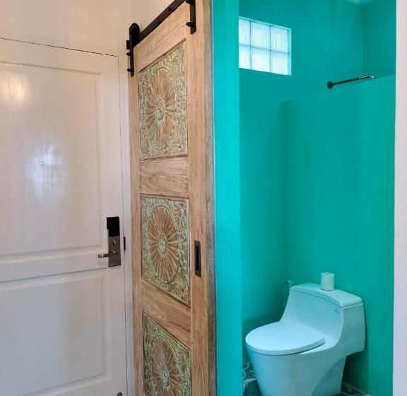 Полулюкс, Su S Cottages Legian