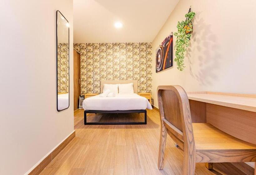 Quarto Estandar com Terraço, Casa Danubio Reforma By Vh