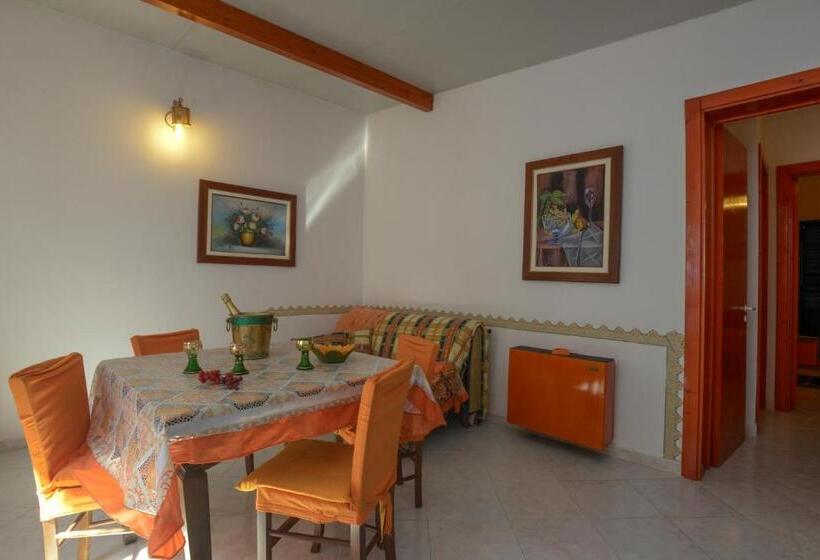 آپارتمان 2 خوابه, Residence Villa Grotta Monaca