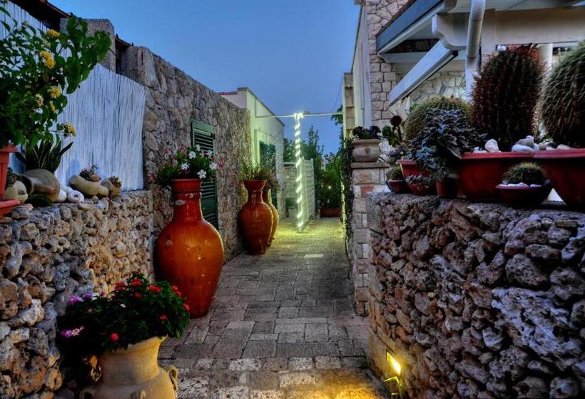 آپارتمان 2 خوابه, Residence Villa Grotta Monaca