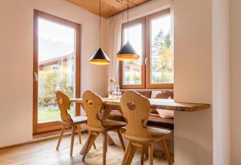Апартаменты 1 Спальня Вид на Сад, Monte Vita Tirol   Apartments