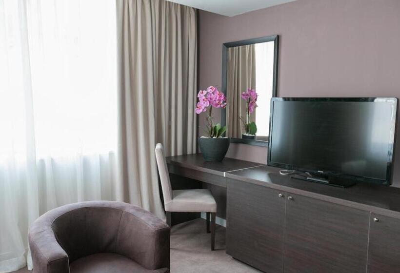 اتاق خانوادگی, New City Hotel & Restaurant Niš
