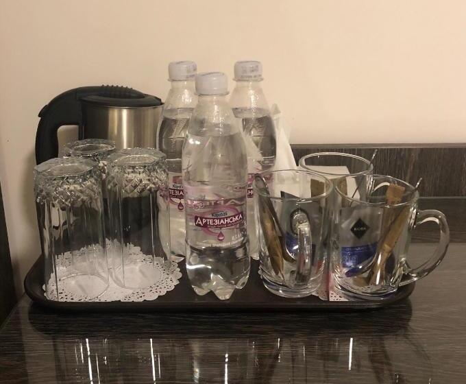 اتاق راحتی یک تخته, Nonstop