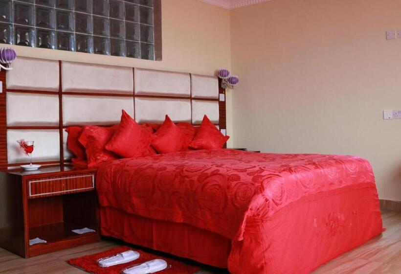 سوییت جونیور, Tiffany Diamond Hotels Ltd   Indira Gandhi Street