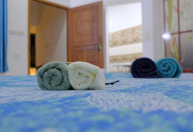 آپارتمان 1 خوابه همکف, Blue Sophy Residency
