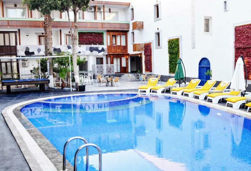 اتاق استاندارد با بالکن, Bleu Nuit Bodrum