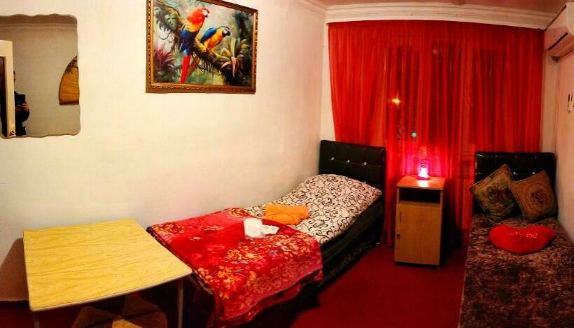 اتاق استاندارد, Asine Yerevan