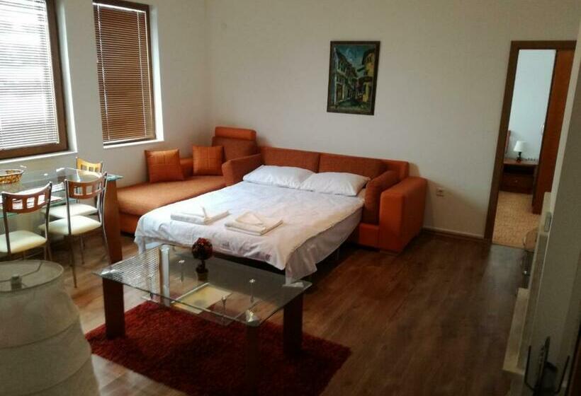 Апартаменты 1 Спальня, Grand Monastery Apart