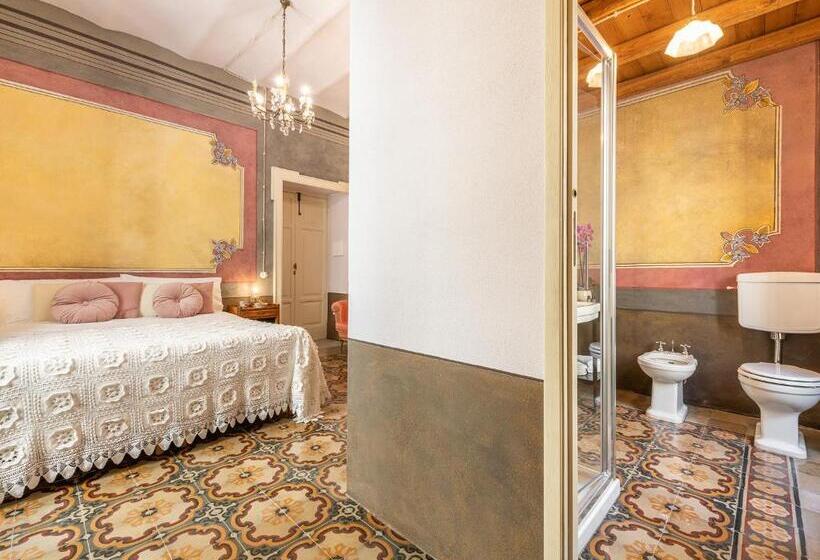 اتاق لوکس, Palazzo Cherchi