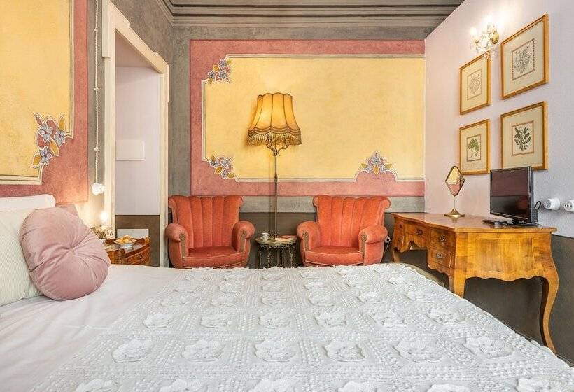 Номер Deluxe, Palazzo Cherchi