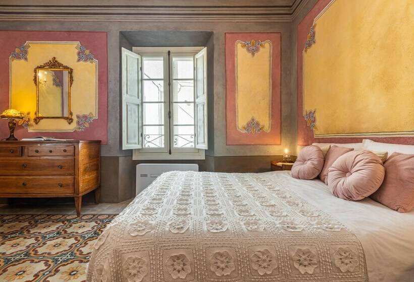 اتاق لوکس, Palazzo Cherchi