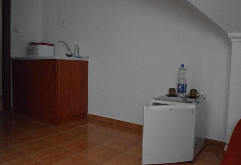 سوییت خانوادگی, Aqua Oazis Apartman