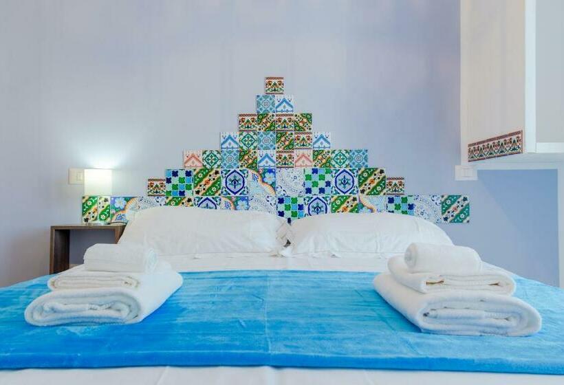 اتاق استاندارد با بالکن, Sterlizia Rooms