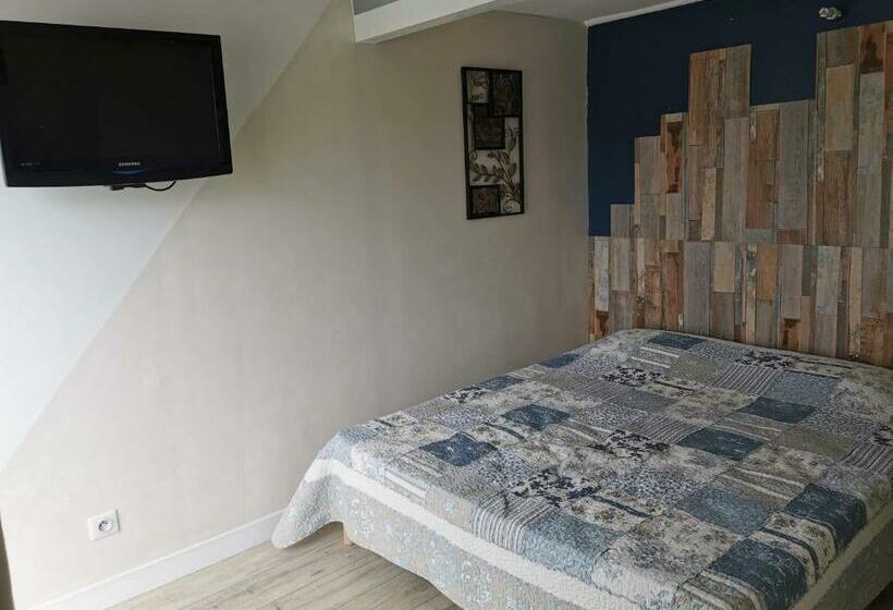 اتاق استاندارد با تراس, Chambre D Hôtes