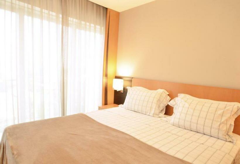 آپارتمان 1 خوابه با بالکن, Get A Flat 1103/jardins /paulista