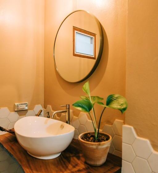 خانه 3 خوابه, Banya Bnb ที่พักบ้านย่าบีแอนด์บี เมืองประจวบฯ