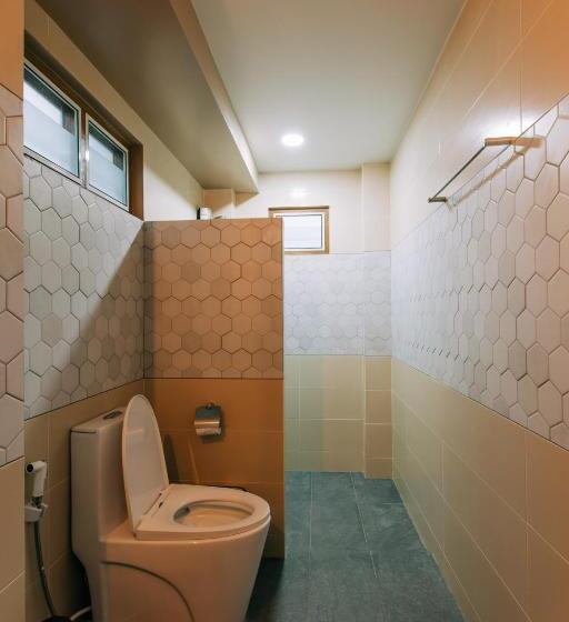 خانه 3 خوابه, Banya Bnb ที่พักบ้านย่าบีแอนด์บี เมืองประจวบฯ