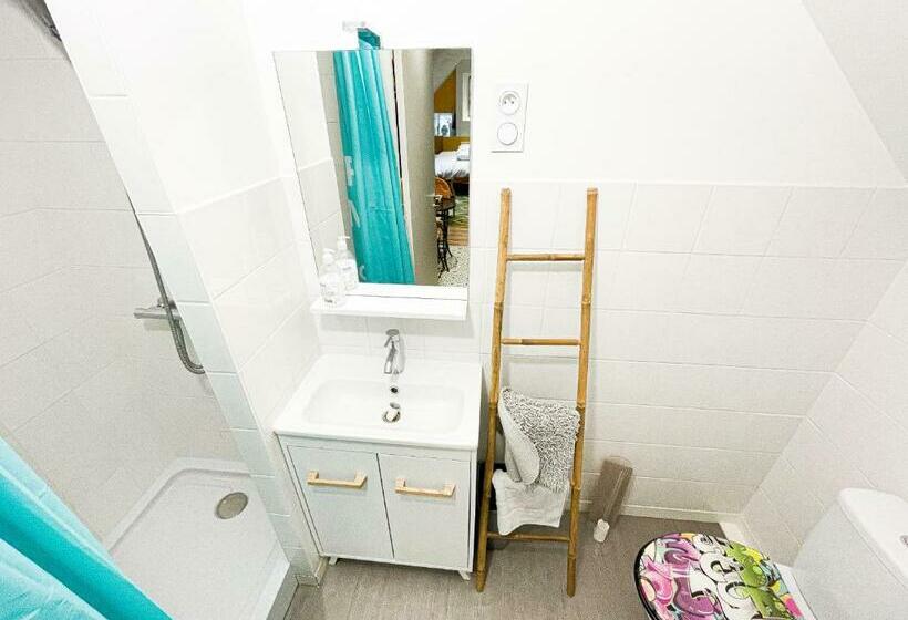 استودیوی استاندارد با چشم‌انداز دریا, Chambre Appartement