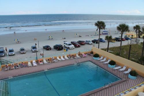 استودیو استاندارد با بالکن, Daytona Condo With Beautiful Ocean And City View