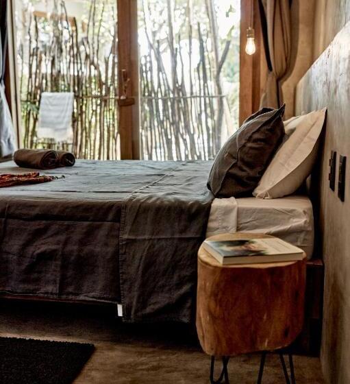 스위트 킹사이즈 침대, Villa Mango Jeri