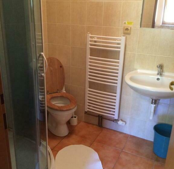 اتاق استاندارد چهار تخته, Penzion Bouda Tonička