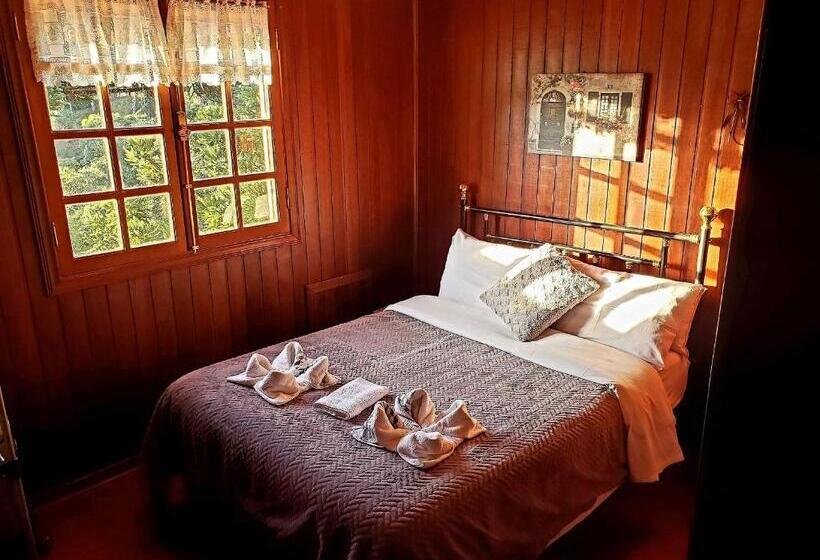 سوییت با چشم‌انداز استخر, Mansao Austriaca Guesthouse