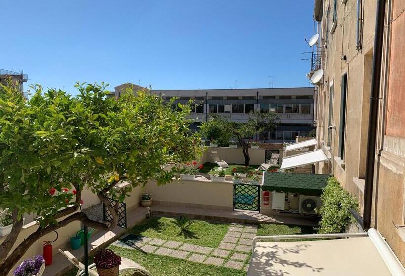 ガーデンビュースタンダードルーム, Don Francisco Rooms   Tropea