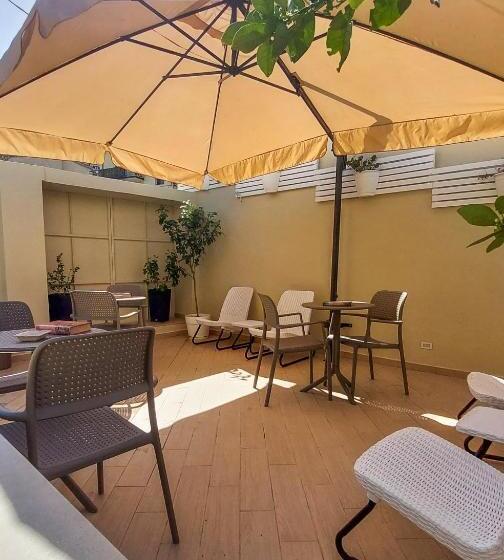 スーペリアトリプルルーム, Don Francisco Rooms   Tropea