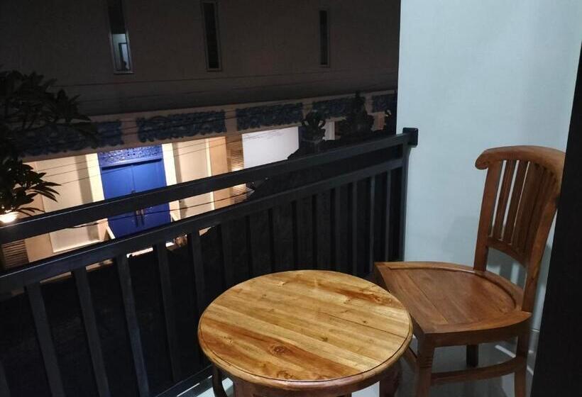 اتاق استاندارد, Kubu Indah Homestay Sanur