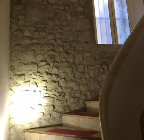 اتاق استاندارد, Maison Du Cloitre Couvent Des Carmes