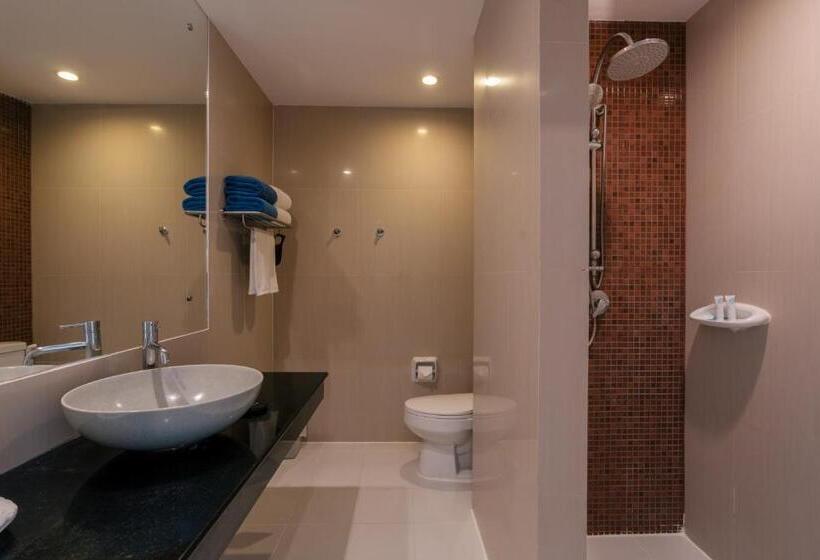 اتاق لوکس, Arinara Beach Resort Phuket   Sha Extra Plus