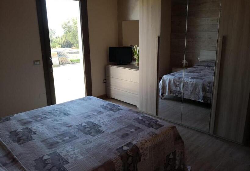 スタンダード４人部屋, B&b Gli Ulivi