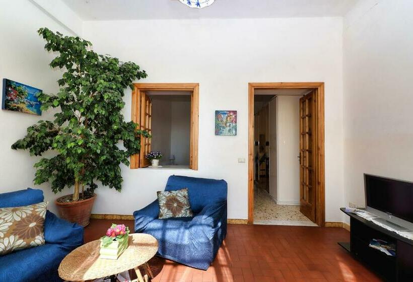 اتاق استاندارد, B&b Iris