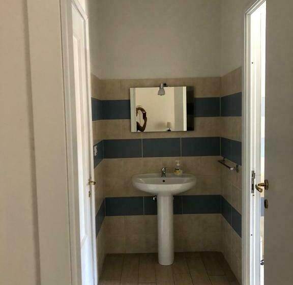 اتاق استاندارد, B&b Piazza Dante Nuoro