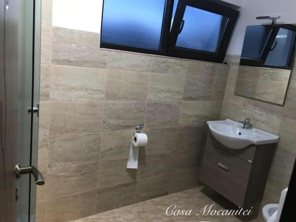 اتاق لوکس, Casa Mocanitei