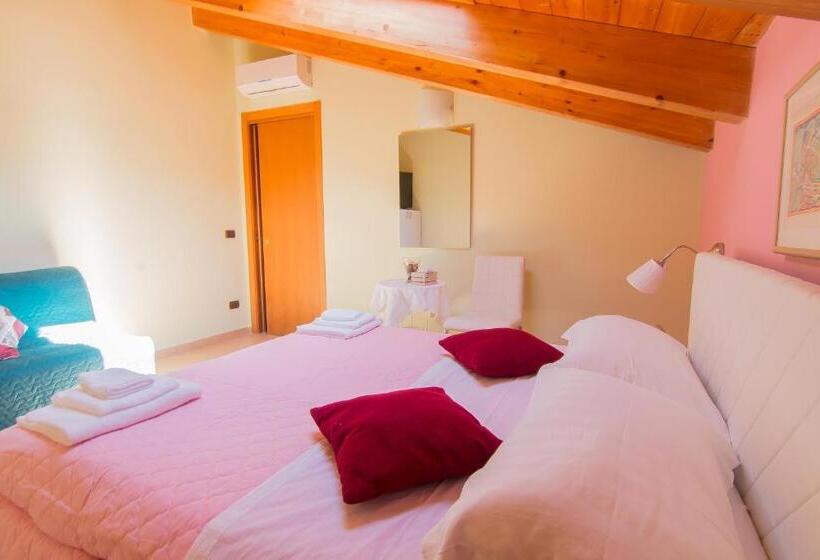 Quarto Estandar, B&b Sotto Un Tetto