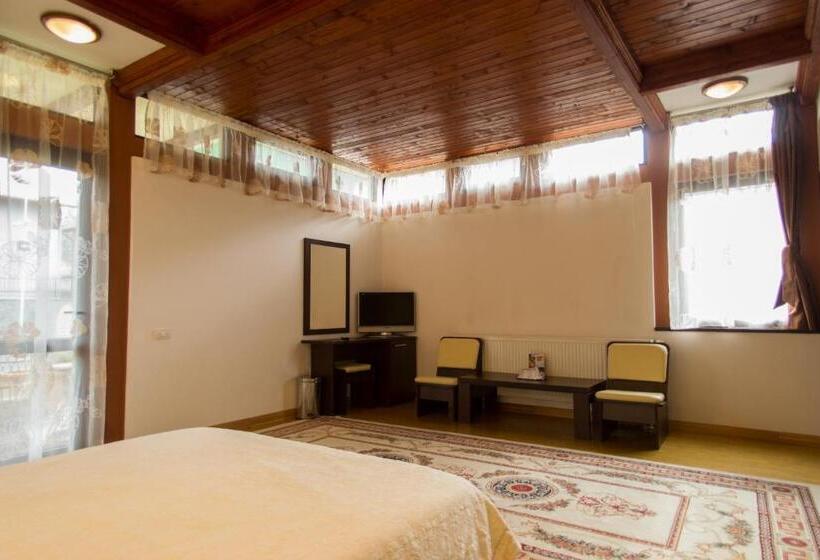 اتاق استاندارد, Pension Casa Sara
