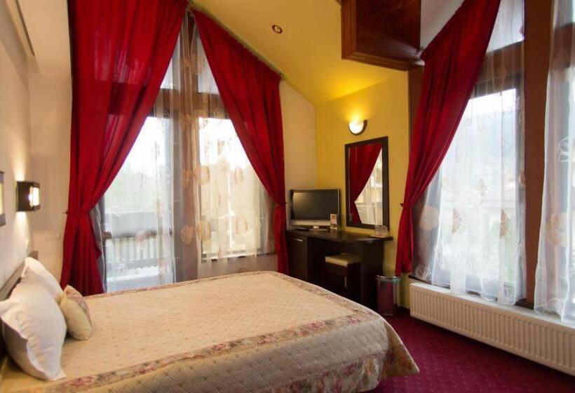 سوئیت 2 خوابه, Pension Casa Sara