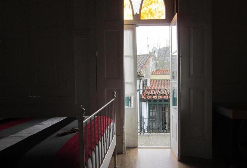 اتاق خانوادگی, Hostel Prime Guimaraes