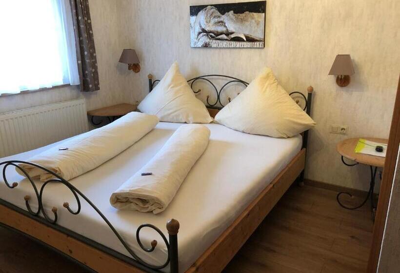 Апартаменты 1 Спальня с Балконом, Gästehaus Baldauf