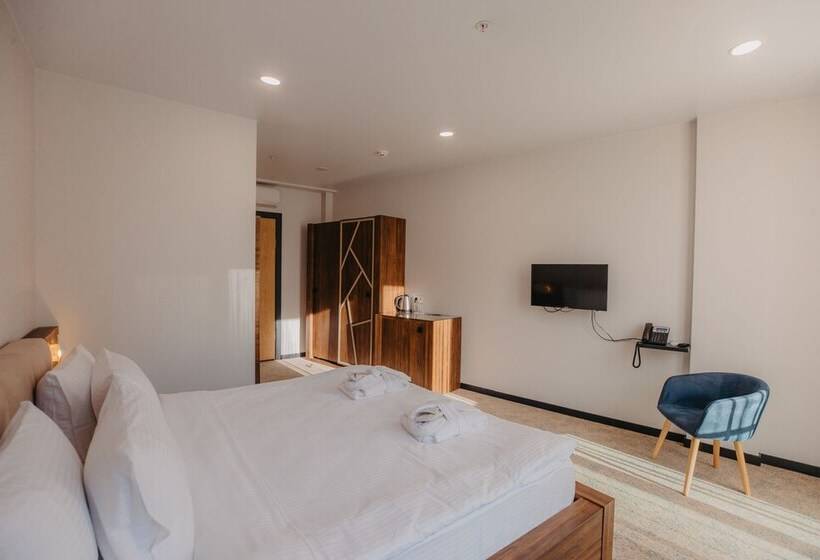 اتاق سوپریور, Capo Verde Hotel Batumi