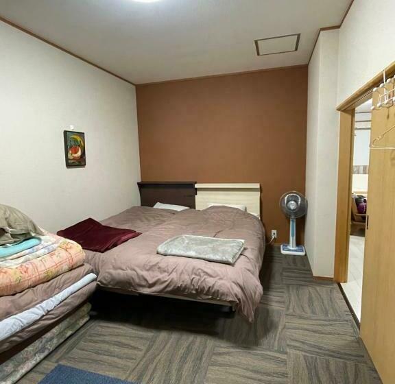 Четырехместный Номер Стандарт, すずめのお宿 セキレイの間 最大5名 Wagtail Room Maximum Of 5 People