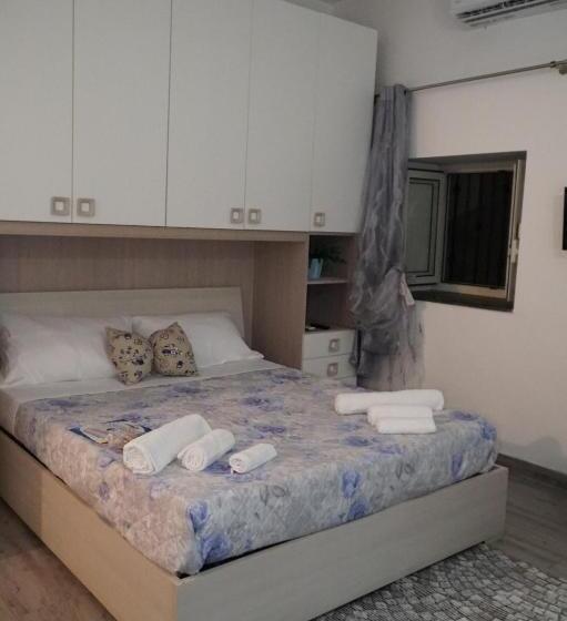 غرفة قياسية, B&b Porta Garibaldi