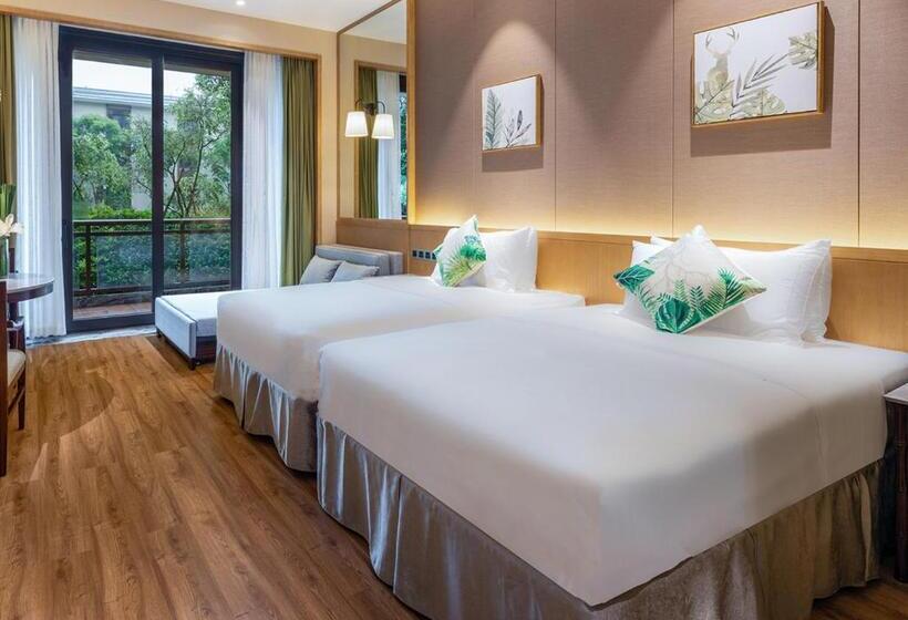 اتاق لوکس با چشم‌انداز باغ, C&d Resort,wuyi Mountain